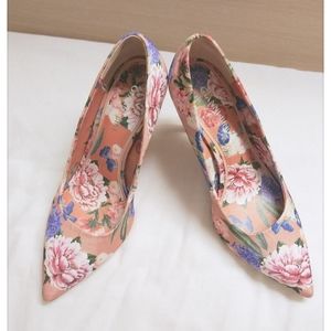 Gianni Bini Floral Jilly Heel